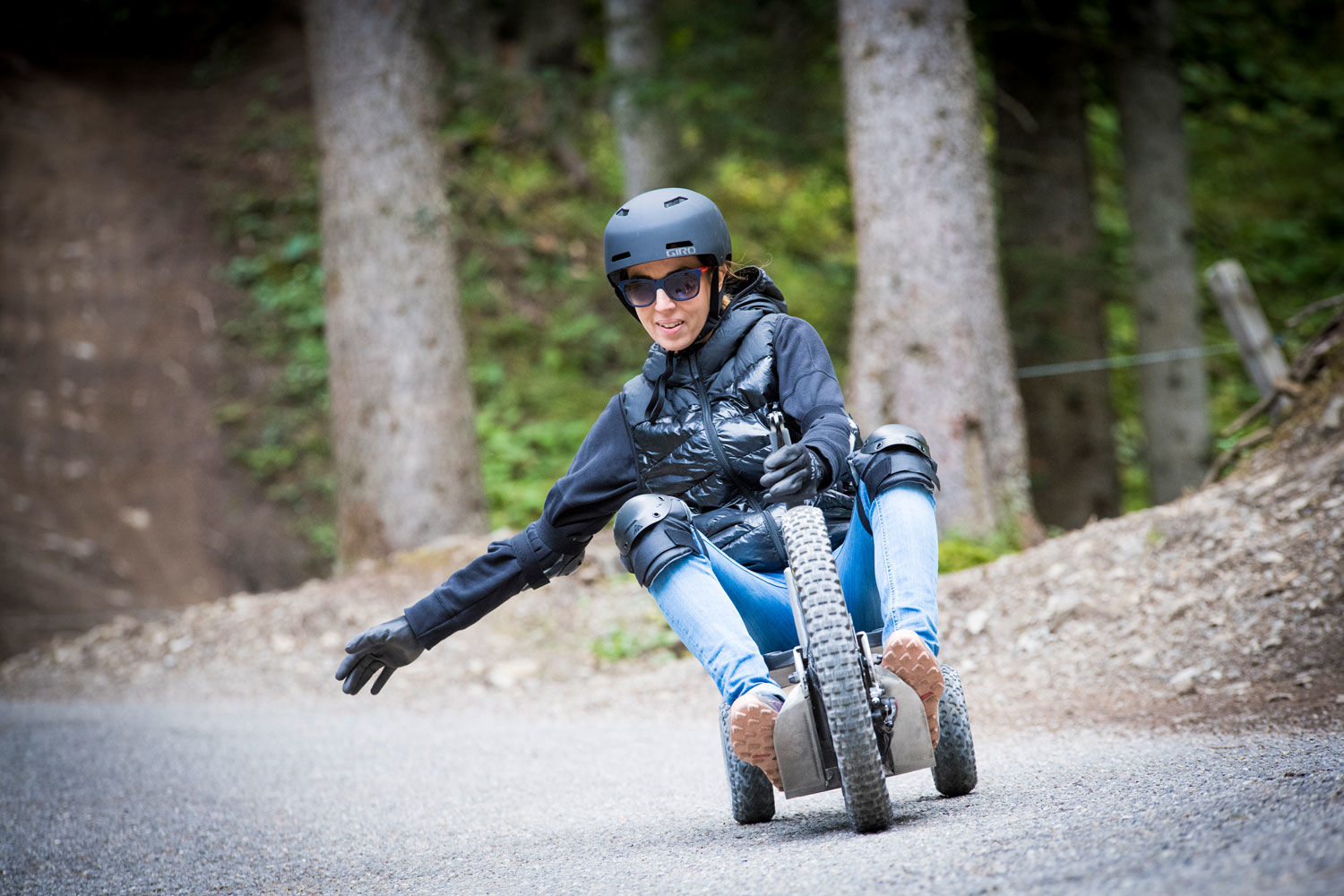 "U-Sled – Ein alpiner Freizeitsommerschlitten" – Masterarbeit von Pierre Naveau 2016.